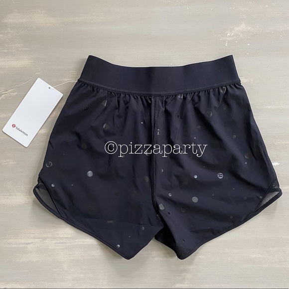 Lululemon Hotty Hot Shorts High Rise Logo Black - Picture 2 of 9